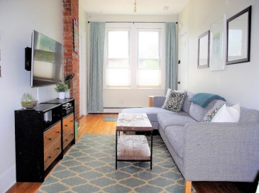 246 Cypress St, Brookline, Massachusetts, 2 Bedrooms Bedrooms, 4 Rooms Rooms,1 BathroomBathrooms,Residential Lease,For Rent,Cypress St,73416230