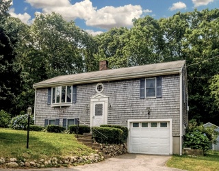 103 Moco Rd, Barnstable, Massachusetts, 3 Bedrooms Bedrooms, 5 Rooms Rooms,1.5 BathroomsBathrooms,Residential,For Sale,Moco Rd,73390585