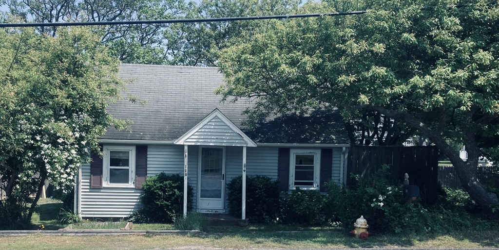 120 Standish, Marshfield, Massachusetts, 3 Bedrooms Bedrooms, 6 Rooms Rooms,0.5 BathroomBathrooms,Residential Lease,For Rent,Standish,73386503