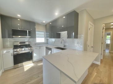 343 Market, Boston, Massachusetts, 4 Bedrooms Bedrooms, 6 Rooms Rooms,2 BathroomsBathrooms,Residential Lease,For Rent,Market,73375618