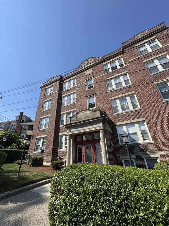 31 Dennison Ave, Framingham, Massachusetts, 1 Bedroom Bedrooms, 3 Rooms Rooms,1 BathroomBathrooms,Residential Lease,For Rent,Dennison Ave,73411945