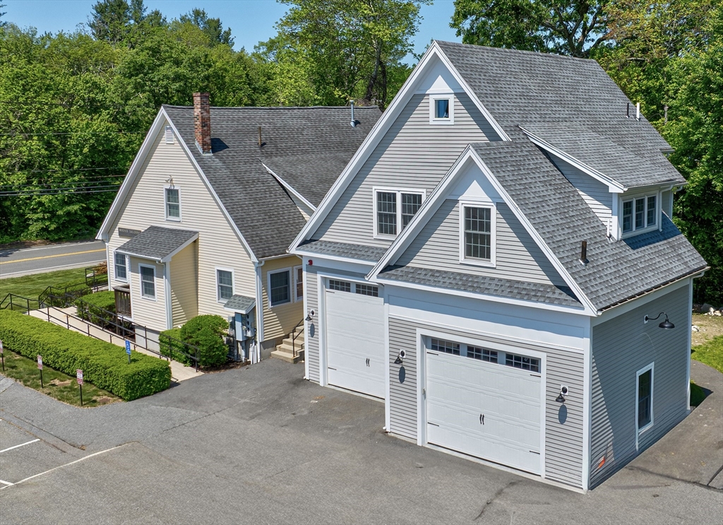 117 Great Road, Acton, Massachusetts, 1 Bedroom Bedrooms, 4 Rooms Rooms,1.5 BathroomsBathrooms,Residential Lease,For Rent,Great Road,73390562