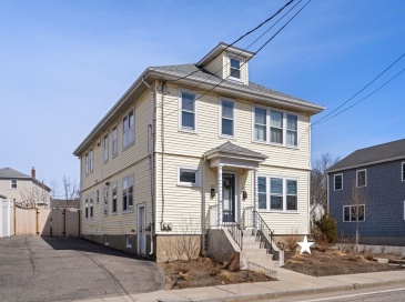 149-151 Pleasant St, Watertown, Massachusetts, 6 Bedrooms Bedrooms, 18 Rooms Rooms,2 BathroomsBathrooms,Residential Income,For Sale,Pleasant St,73381320