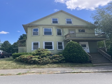10-12 New Hampshire Ave, Haverhill, Massachusetts, 8 Bedrooms Bedrooms, 15 Rooms Rooms,3 BathroomsBathrooms,Residential Income,For Sale,New Hampshire Ave,73401364