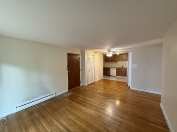 39 Englewood Ave, Boston, Massachusetts, 2 Bedrooms Bedrooms, 4 Rooms Rooms,1 BathroomBathrooms,Residential Lease,For Rent,Englewood Ave,73414008