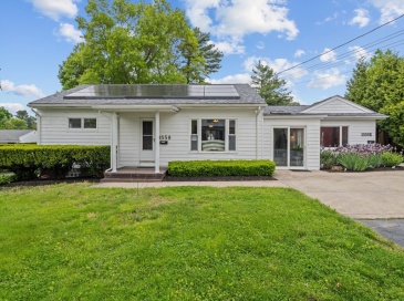 1559 Sassaquin Ave, New Bedford, Massachusetts, 2 Bedrooms Bedrooms, 13 Rooms Rooms,3 BathroomsBathrooms,Residential Income,For Sale,Sassaquin Ave,73378202