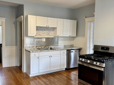 95 May St, Worcester, Massachusetts, 3 Bedrooms Bedrooms, 6 Rooms Rooms,1 BathroomBathrooms,Residential Lease,For Rent,May St,73347765