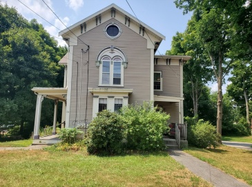 56 Lyman St, Waltham, Massachusetts, 1 Bedroom Bedrooms, 3 Rooms Rooms,1 BathroomBathrooms,Residential Lease,For Rent,Lyman St,73393532