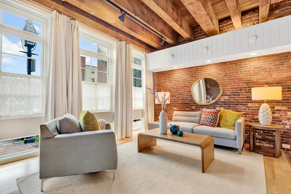 75 Fulton, Boston, Massachusetts, 1 Bedroom Bedrooms, 4 Rooms Rooms,1.5 BathroomsBathrooms,Residential Lease,For Rent,Fulton,73375628