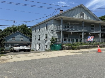 30-32 Rockland St, Fitchburg, Massachusetts, 7 Bedrooms Bedrooms, 21 Rooms Rooms,4 BathroomsBathrooms,Residential Income,For Sale,Rockland St,73247774