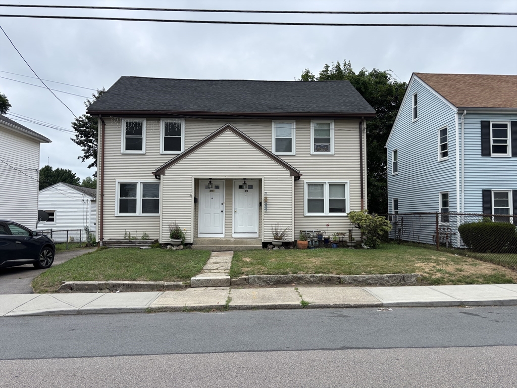 39 1/2 East Street Ext., Milford, Massachusetts, 2 Bedrooms Bedrooms, 4 Rooms Rooms,1.5 BathroomsBathrooms,Residential Lease,For Rent,East Street Ext.,73404435