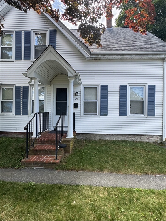30 Arthur, Taunton, Massachusetts, 3 Bedrooms Bedrooms, 5 Rooms Rooms,1.5 BathroomsBathrooms,Residential Lease,For Rent,Arthur,73410484
