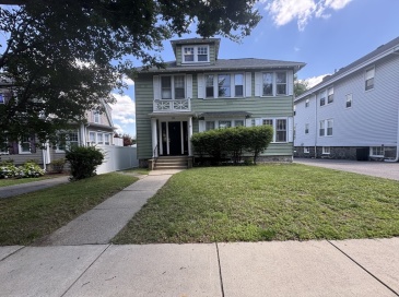 105 Greaton Rd, Boston, Massachusetts, 2 Bedrooms Bedrooms, 6 Rooms Rooms,1 BathroomBathrooms,Residential Lease,For Rent,Greaton Rd,73409338