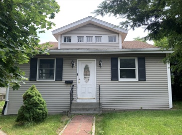 314 Plantation Street, Worcester, Massachusetts, 3 Bedrooms Bedrooms, 9 Rooms Rooms,2 BathroomsBathrooms,Residential Lease,For Rent,Plantation Street,73395599