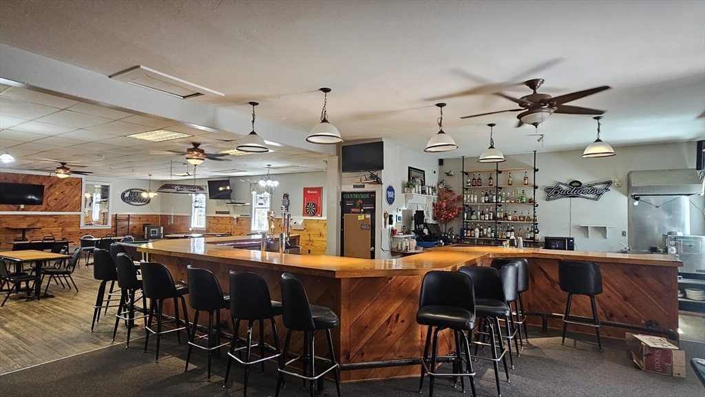 83 Mechanic, Warren, Massachusetts, ,Commercial Sale,For Sale,Mechanic,73357454