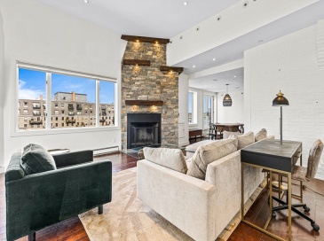 33 Commercial Wharf, Boston, Massachusetts, 2 Bedrooms Bedrooms, 4 Rooms Rooms,2 BathroomsBathrooms,Residential Lease,For Rent,Commercial Wharf,73394537