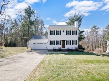 17 Country Ln, Palmer, Massachusetts, 3 Bedrooms Bedrooms, 7 Rooms Rooms,2.5 BathroomsBathrooms,Residential,For Sale,Country Ln,73348578
