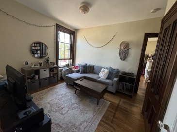 2 Winter Street, Salem, Massachusetts, 1 Bedroom Bedrooms, 3 Rooms Rooms,1 BathroomBathrooms,Residential Lease,For Rent,Winter Street,73410854