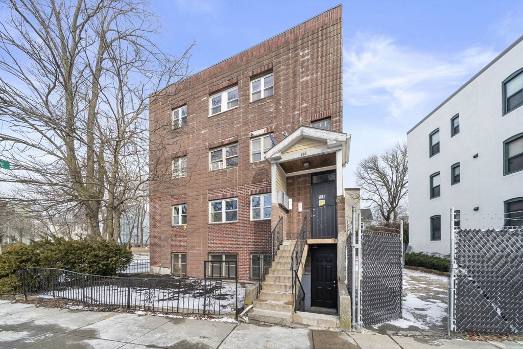 116 Wales, Boston, Massachusetts, 2 Bedrooms Bedrooms, 4 Rooms Rooms,1 BathroomBathrooms,Residential Lease,For Rent,Wales,73397250