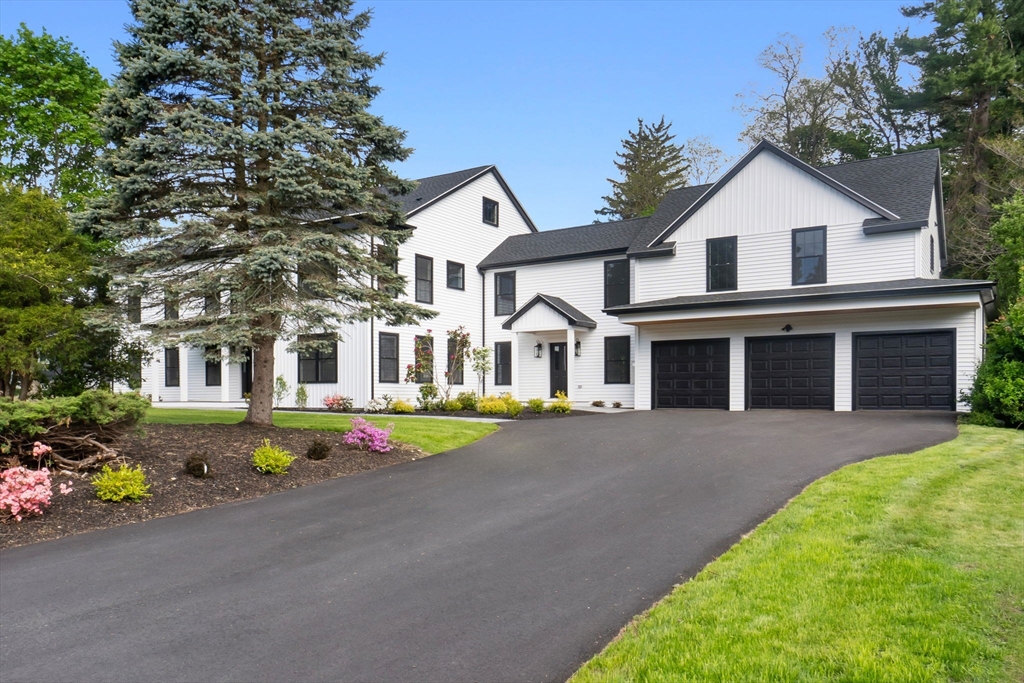 6 Robandy Rd, Andover, Massachusetts, 5 Bedrooms Bedrooms, 22 Rooms Rooms,4.5 BathroomsBathrooms,Residential,For Sale,Robandy Rd,73339059