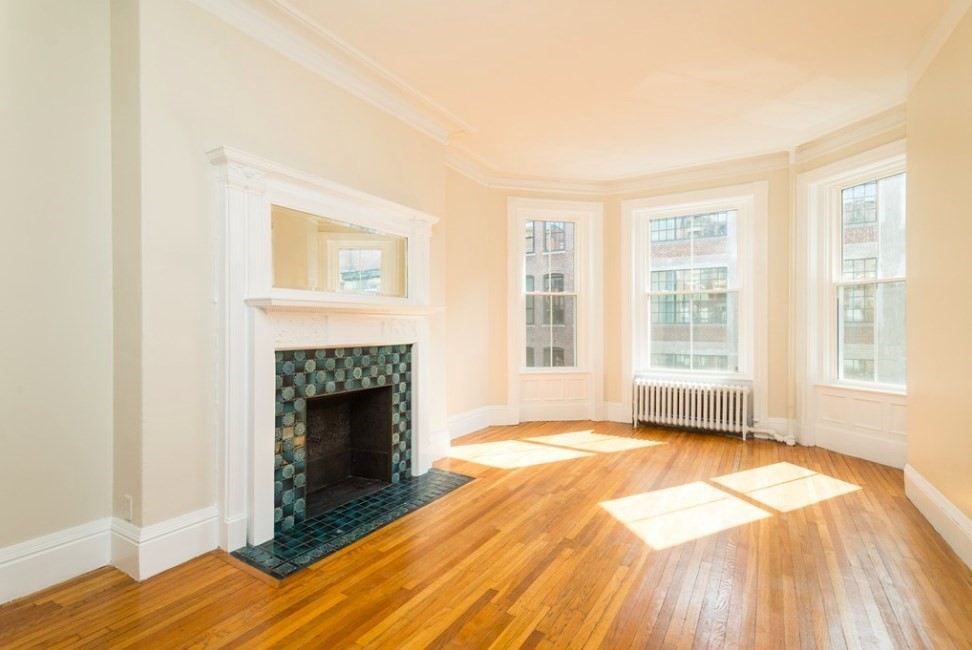 342 Commonwealth Avenue, Boston, Massachusetts, 1 Bedroom Bedrooms, 3 Rooms Rooms,1 BathroomBathrooms,Residential Lease,For Rent,Commonwealth Avenue,73407425