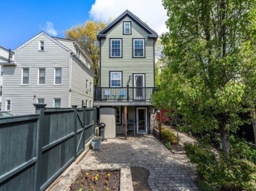 66 Thorndike, Cambridge, Massachusetts, 3 Bedrooms Bedrooms, 5 Rooms Rooms,3.5 BathroomsBathrooms,Residential Lease,For Rent,Thorndike,73397667