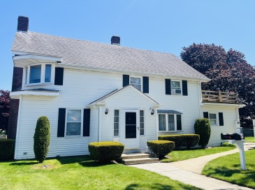 362 Wilbur Ave, Swansea, Massachusetts, 2 Bedrooms Bedrooms, 9 Rooms Rooms,2 BathroomsBathrooms,Residential Income,For Sale,Wilbur Ave,73376822