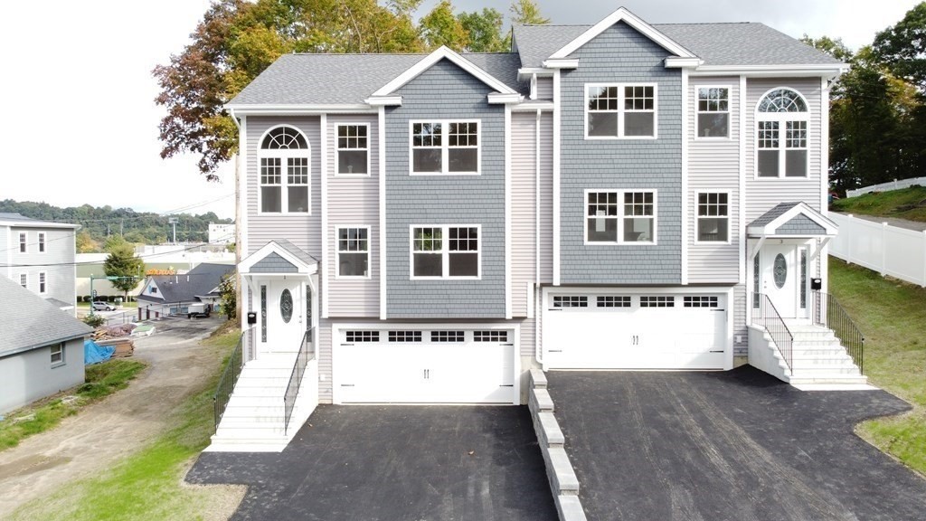 3 Clarence, Worcester, Massachusetts, 3 Bedrooms Bedrooms, 6 Rooms Rooms,2.5 BathroomsBathrooms,Residential Lease,For Rent,Clarence,73385607