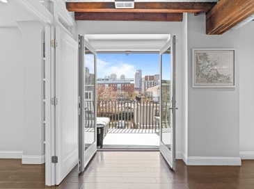 343 Commercial St, Boston, Massachusetts, 3 Bedrooms Bedrooms, 5 Rooms Rooms,2.5 BathroomsBathrooms,Residential Lease,For Rent,Commercial St,73364942