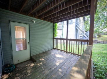 6 Oswald, Worcester, Massachusetts, 1 Bedroom Bedrooms, 5 Rooms Rooms,1 BathroomBathrooms,Residential Lease,For Rent,Oswald,73410897