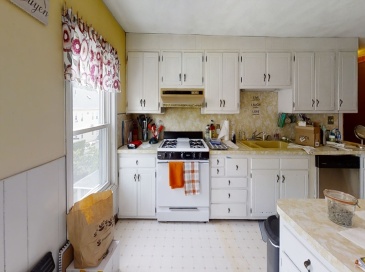 28 Melrose Street, Arlington, Massachusetts, 1 Bedroom Bedrooms, 3 Rooms Rooms,1 BathroomBathrooms,Residential Lease,For Rent,Melrose Street,73415922