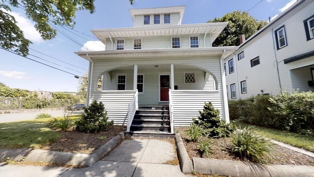 104 Emerald St, Medford, Massachusetts, 4 Bedrooms Bedrooms, 8 Rooms Rooms,1 BathroomBathrooms,Residential Lease,For Rent,Emerald St,73405360