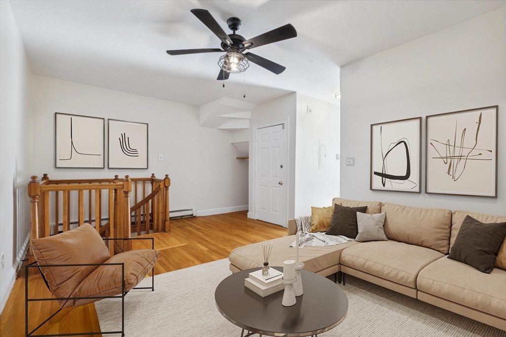 496 East 7th, Boston, Massachusetts, 2 Bedrooms Bedrooms, 5 Rooms Rooms,1.5 BathroomsBathrooms,Residential,For Sale,East 7th,73311495