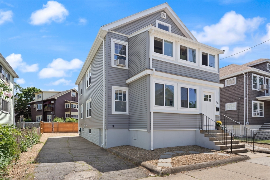 16 Rice Ave, Medford, Massachusetts, 4 Bedrooms Bedrooms, 11 Rooms Rooms,2 BathroomsBathrooms,Residential Income,For Sale,Rice Ave,73392583