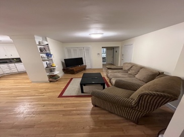 290 Commonwealth Ave, Boston, Massachusetts, 3 Bedrooms Bedrooms, 5 Rooms Rooms,1 BathroomBathrooms,Residential Lease,For Rent,Commonwealth Ave,73389364