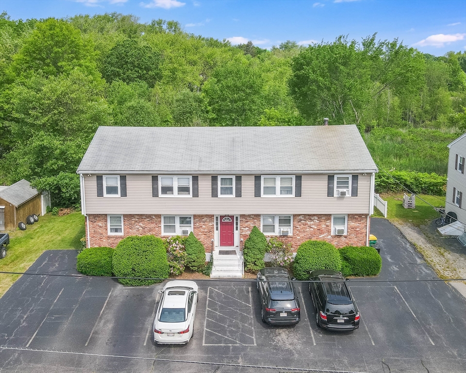 24 River St, North Attleboro, Massachusetts, 8 Bedrooms Bedrooms, 81 Rooms Rooms,4 BathroomsBathrooms,Residential Income,For Sale,River St,73399484