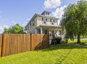 2278-2280 Main St, Palmer, Massachusetts, 4 Bedrooms Bedrooms, 10 Rooms Rooms,2 BathroomsBathrooms,Residential Income,For Sale,Main St,73396391