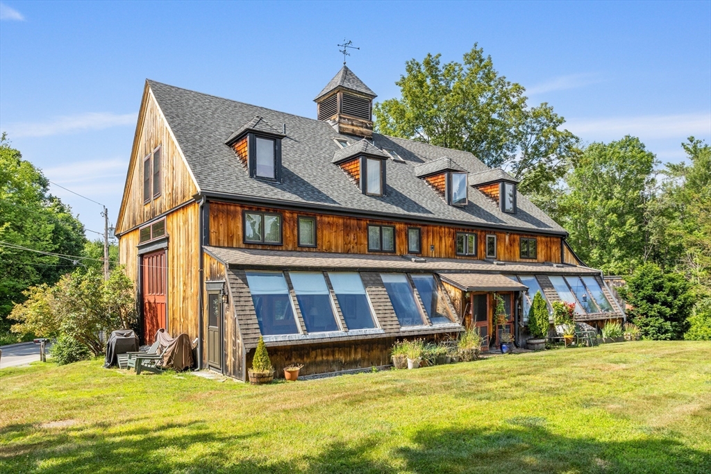 105 Townsend Rd, Shirley, Massachusetts, 2 Bedrooms Bedrooms, 6 Rooms Rooms,2 BathroomsBathrooms,Residential,For Sale,Townsend Rd,73401911