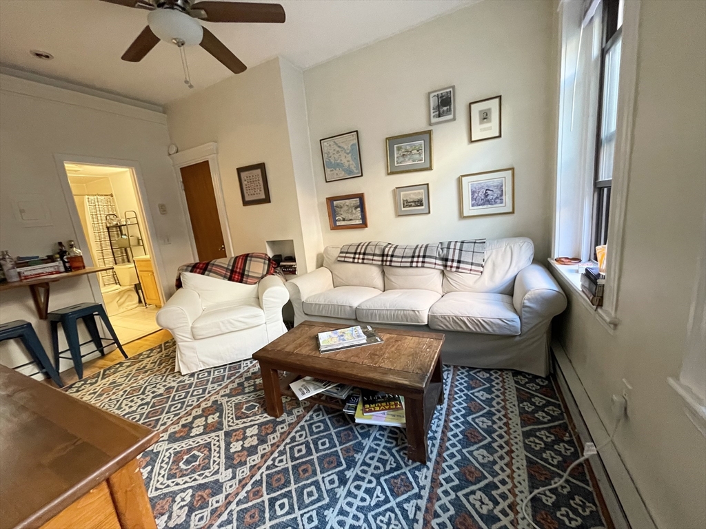 11 Grove Street, Boston, Massachusetts, 2 Bedrooms Bedrooms, 5 Rooms Rooms,1 BathroomBathrooms,Residential Lease,For Rent,Grove Street,73405412