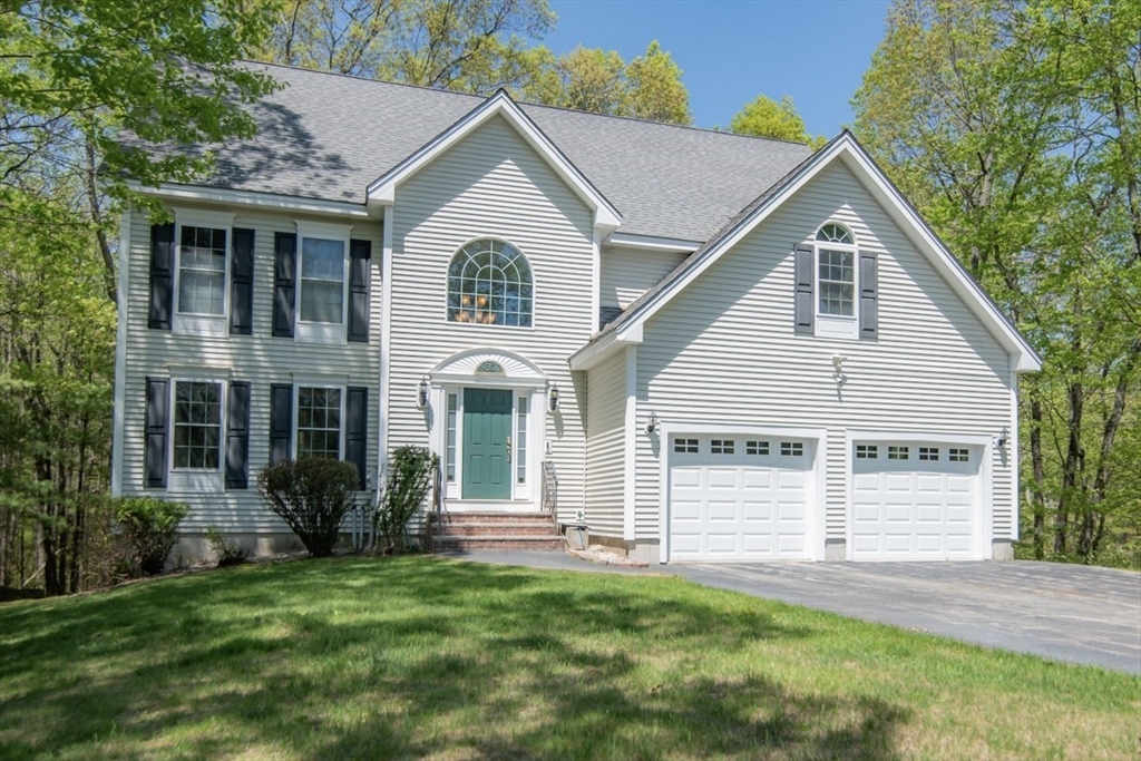 30 Shephard Rd, Pelham, New Hampshire, 4 Bedrooms Bedrooms, 8 Rooms Rooms,2.5 BathroomsBathrooms,Residential,For Sale,Shephard Rd,73375542