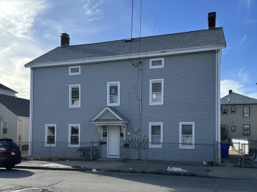 255 Montaup St, Fall River, Massachusetts, 8 Bedrooms Bedrooms, 21 Rooms Rooms,4 BathroomsBathrooms,Residential Income,For Sale,Montaup St,73348880