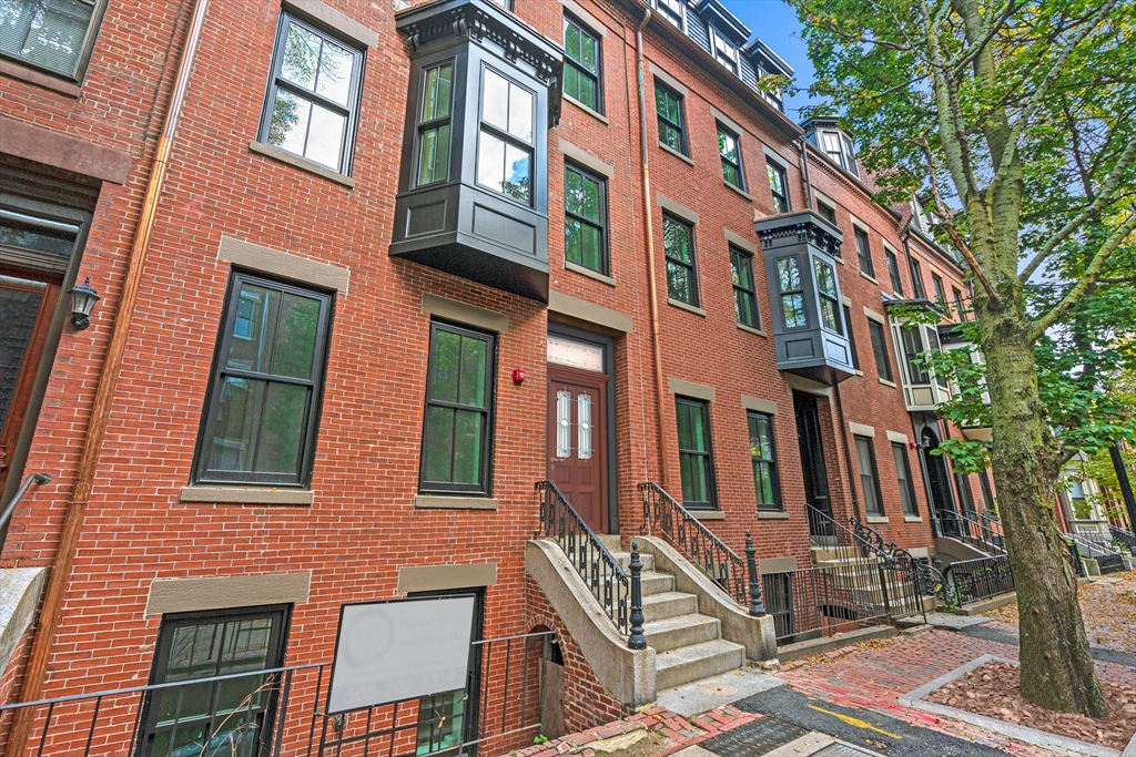 211 W Springfield, Boston, Massachusetts, 1 Bedroom Bedrooms, 3 Rooms Rooms,1 BathroomBathrooms,Residential Lease,For Rent,W Springfield,73421806