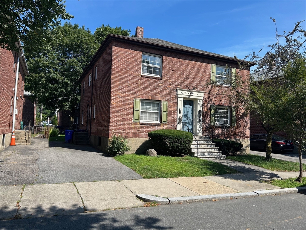 11 Beechcroft St, Boston, Massachusetts, 1 Bedroom Bedrooms, 3 Rooms Rooms,1 BathroomBathrooms,Residential Lease,For Rent,Beechcroft St,73412722