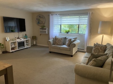 65 Milliken Avenue, Franklin, Massachusetts, 2 Bedrooms Bedrooms, 4 Rooms Rooms,1 BathroomBathrooms,Residential Lease,For Rent,Milliken Avenue,73422142