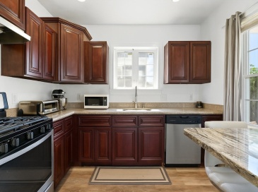 178 Magnolia St, Boston, Massachusetts, 3 Bedrooms Bedrooms, 8 Rooms Rooms,2.5 BathroomsBathrooms,Residential Lease,For Rent,Magnolia St,73388902