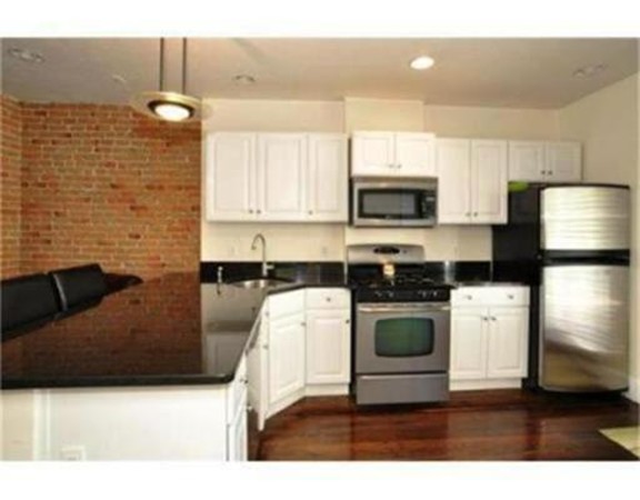 169 K, Boston, Massachusetts, 2 Bedrooms Bedrooms, 4 Rooms Rooms,1.5 BathroomsBathrooms,Residential Lease,For Rent,K,73413244