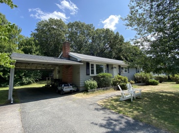 10 Clarke Drive, Marlborough, Massachusetts, 3 Bedrooms Bedrooms, 5 Rooms Rooms,1 BathroomBathrooms,Residential Lease,For Rent,Clarke Drive,73418663