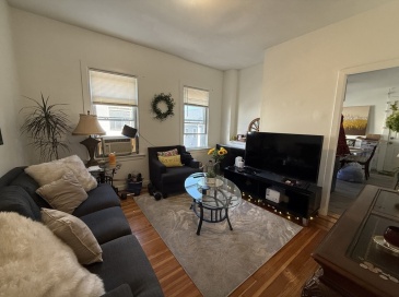 68-70 Wyeth St, Malden, Massachusetts, 3 Bedrooms Bedrooms, 4 Rooms Rooms,1 BathroomBathrooms,Residential Lease,For Rent,Wyeth St,73422612