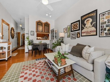 437B Main Street, Boston, Massachusetts, 2 Bedrooms Bedrooms, 5 Rooms Rooms,1 BathroomBathrooms,Residential Lease,For Rent,Main Street,73422480