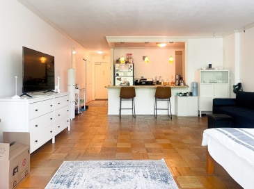 2 Hawthorne Place, Boston, Massachusetts, 2 Rooms Rooms,1 BathroomBathrooms,Residential Lease,For Rent,Hawthorne Place,73386512